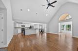 5633 Peace Avenue - Photo 11