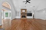 5633 Peace Avenue - Photo 18