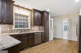 513 11th Street - Photo 8