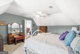 717 Ridgewood Way - Photo 32