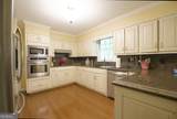 555 Spindlewick Drive - Photo 9