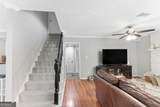 1661 Hudson Road - Photo 4