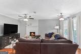 1661 Hudson Road - Photo 5
