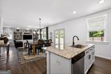 569 Starbuck Parkway - Photo 15