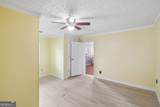 1042 Main Street - Photo 16