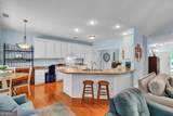 733 Flanders Lane - Photo 14
