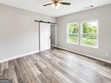 7 Green Road - Photo 11