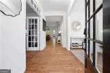 6005 Queens River Drive - Photo 3