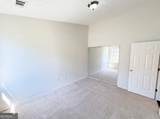 503 Oakleaf Court - Photo 9