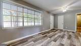 402 Pineview Drive - Photo 3