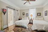 209 Osborne Street - Photo 15