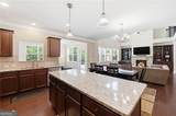 1705 Blackstone Avenue - Photo 19