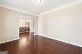 1705 Blackstone Avenue - Photo 8
