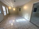 309 Windsor Walk - Photo 16
