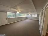 423 Center Circle - Photo 10
