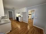 423 Center Circle - Photo 8