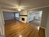 423 Center Circle - Photo 9