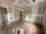 18 Stafford Street - Photo 17