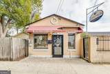 2506 Barnard Street - Photo 2