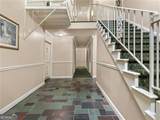 6851 Roswell Road - Photo 36