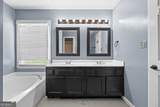 6231 Autumn View Court - Photo 18