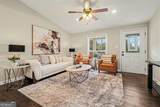 1801 Lochlomand Lane - Photo 3