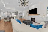 386 Kentucky Court - Photo 15