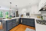 3560 Saxon Way - Photo 10