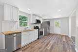 136 Nowell Street - Photo 14