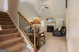 1208 Hembree Way - Photo 3