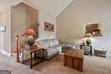 1208 Hembree Way - Photo 4
