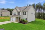 61 Village Circle - Photo 3