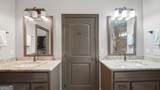 1010 Buckingham Way - Photo 19