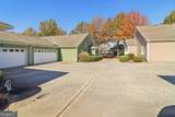 1502 Commonwealth Circle - Photo 4
