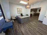 1111 Hillcrest Parkway - Photo 2