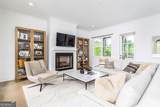 6076 Gaines Street - Photo 10