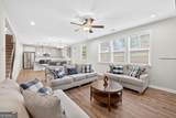 678 Saffron Boulevard - Photo 10