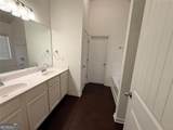 2450 Oakleaf Circle - Photo 26