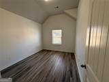 2450 Oakleaf Circle - Photo 33