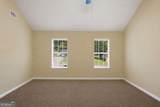 2795 Oxford Drive - Photo 17