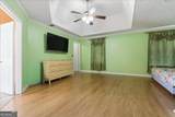 3240 Saint James Place - Photo 14