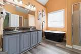 3240 Saint James Place - Photo 16