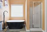 3240 Saint James Place - Photo 18