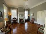 676 College Street - Photo 10