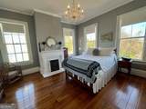 676 College Street - Photo 15