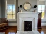 676 College Street - Photo 16