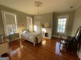 676 College Street - Photo 18