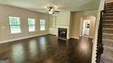 1006 Lakeview Oaks Court - Photo 4