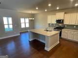 1006 Lakeview Oaks Court - Photo 7