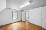 1215 Craddock Way - Photo 29